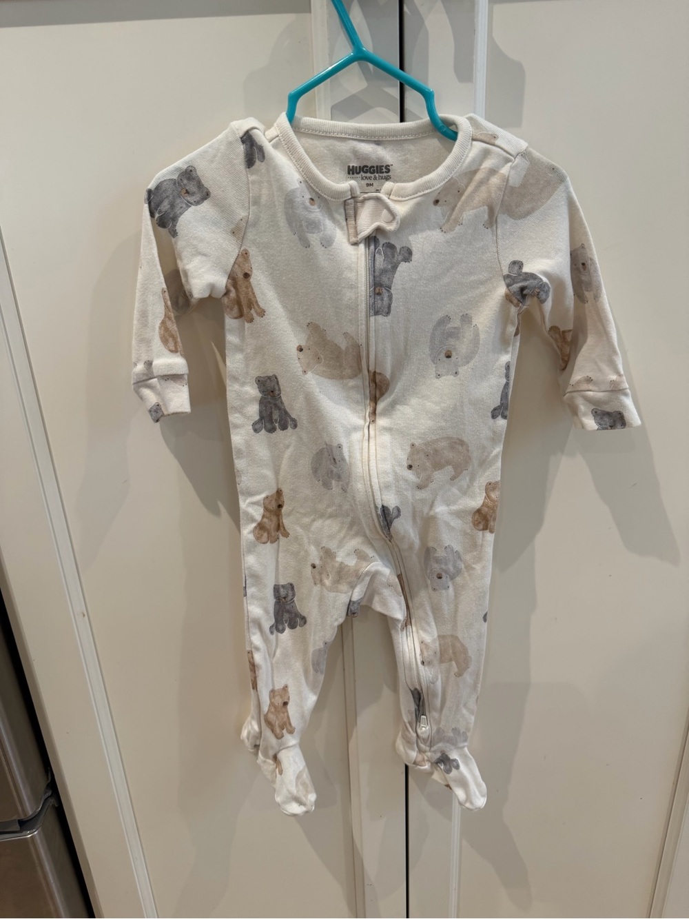 Huggies 9m Beige & Gray Bear Print Zip-Front Baby One-Piece organic cotton
